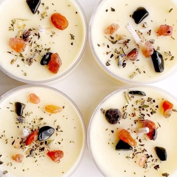 Set of 4 Dragon's Blood Grounding & Protection Spell Candles – Soy Wax - Picture 1 of 3